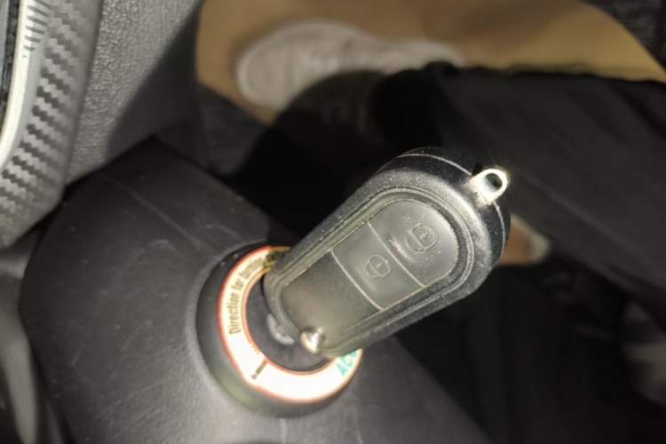 Used MG 3 2017 1.5L Automatic Smart Connect Elite Edition Vehicle Key