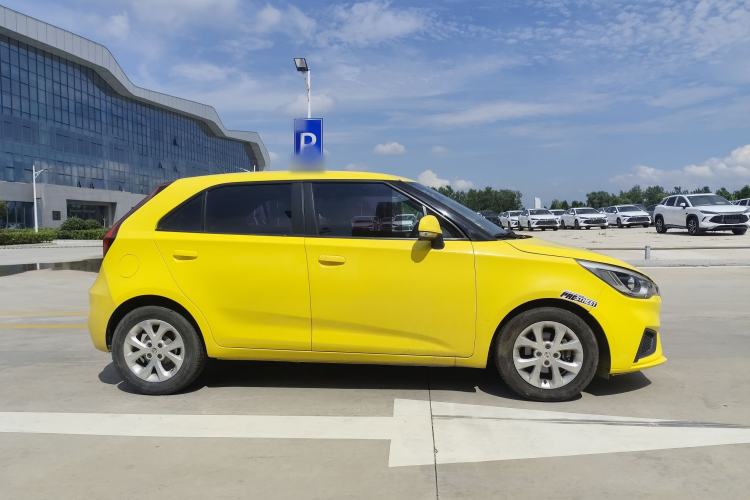 Used MG 3 2017 1.5L Automatic Smart Connect Elite Edition Exterior 2
