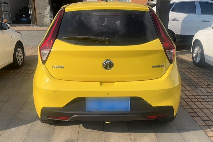 Used MG 3 2017 1.5L Automatic Smart Connect Luxury Edition Exterior 3