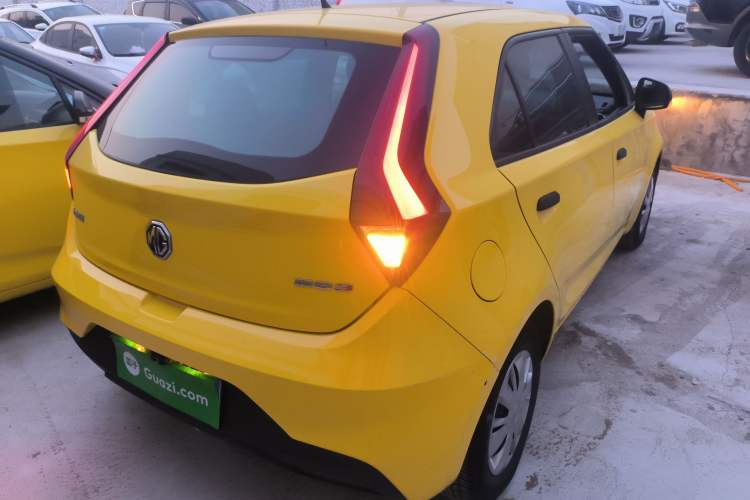 Used MG 3 2017 1.3L Manual Premium Comfort Edition Exterior 3