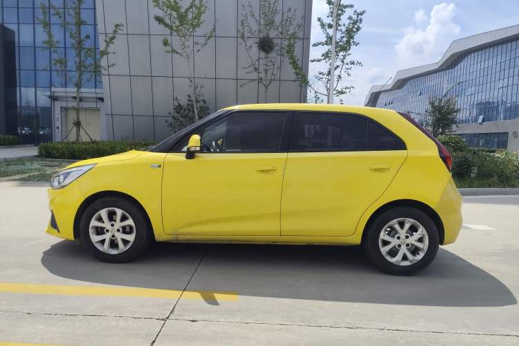 Used MG 3 2017 1.5L Automatic Smart Connect Elite Edition Exterior 5