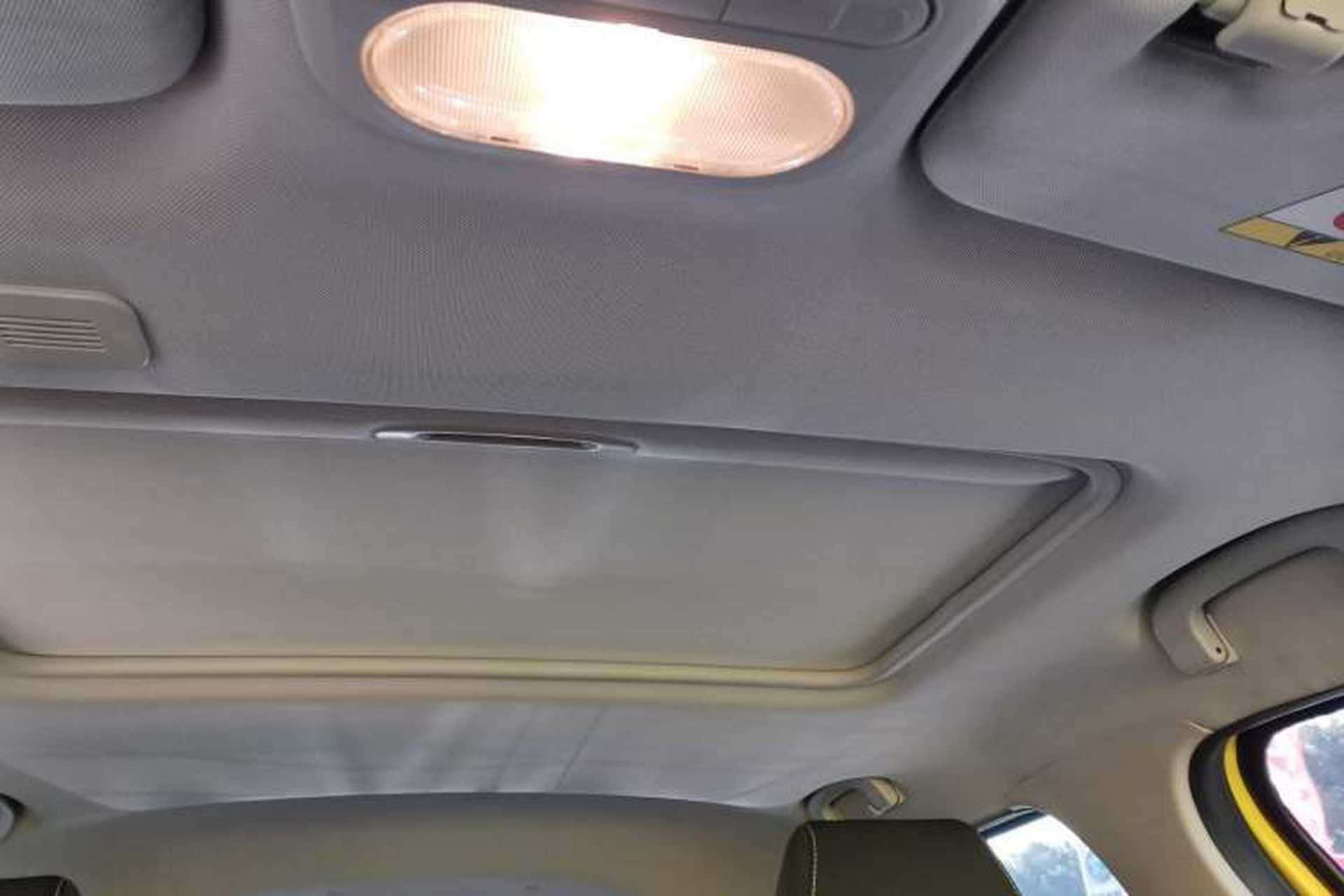 Used MG 3 2017 1.5L Automatic Smart Connect Luxury Edition Headliner