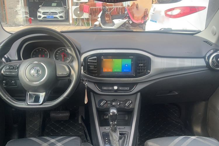 Used MG 3 2017 1.5L Automatic Smart Connect Luxury Edition Interior 1