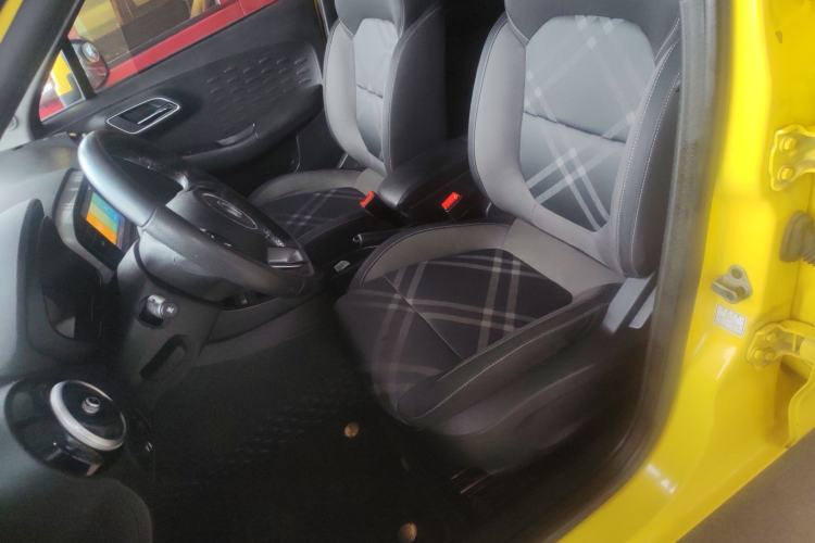 Used MG 3 2017 1.5L Automatic Smart Connect Elite Edition Left Front Seat