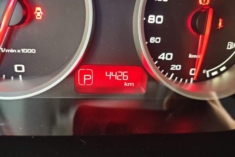 Used MG 3 2017 1.5L Automatic Smart Connect Elite Edition Odometer Close Up