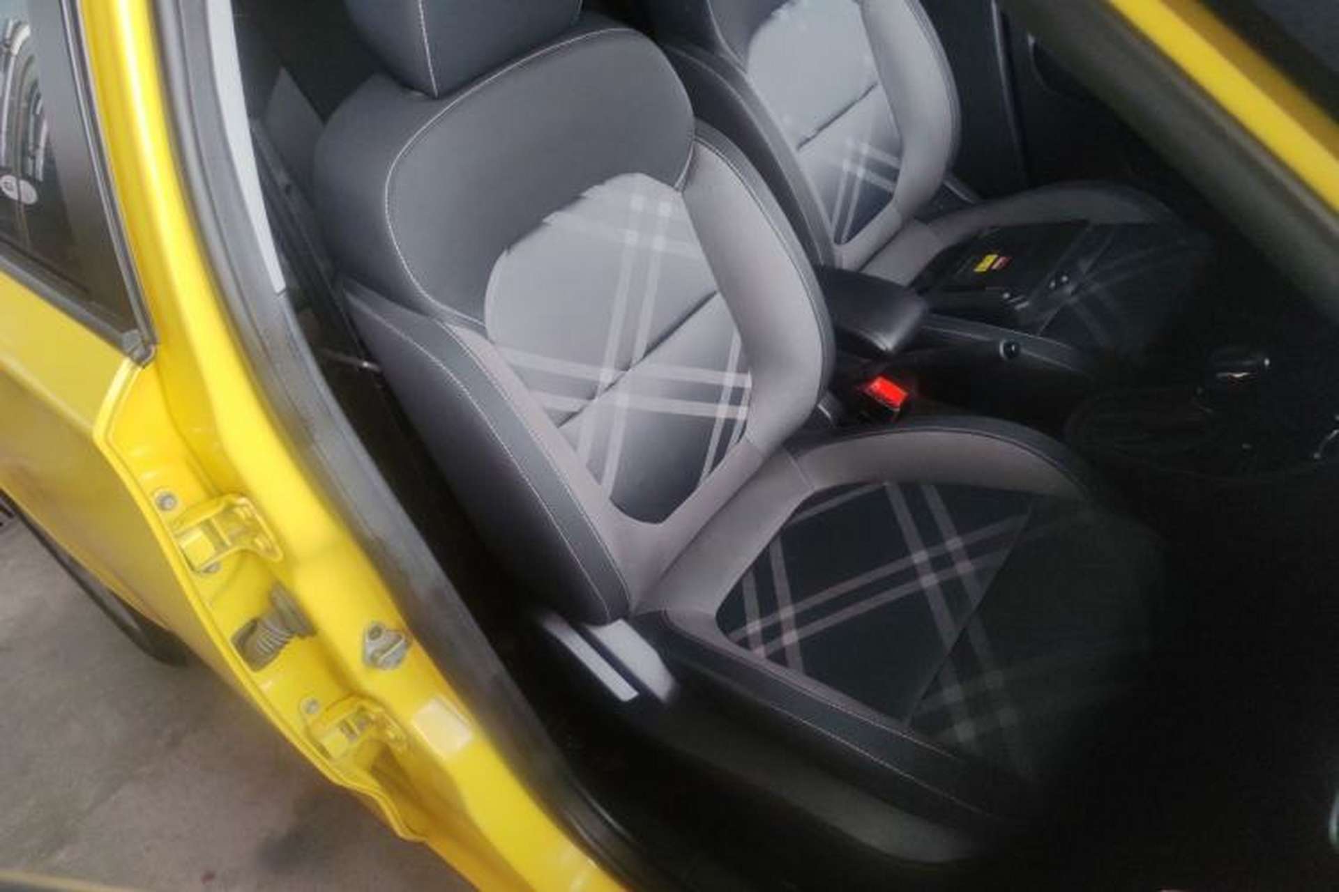 Used MG 3 2017 1.5L Automatic Smart Connect Elite Edition Right Front Seat