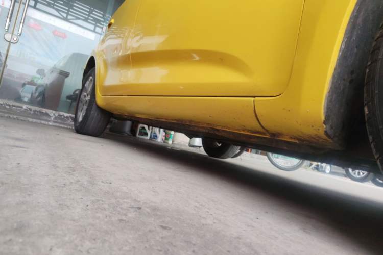 Used MG 3 2017 1.5L Automatic Smart Connect Elite Edition Right Side Sill