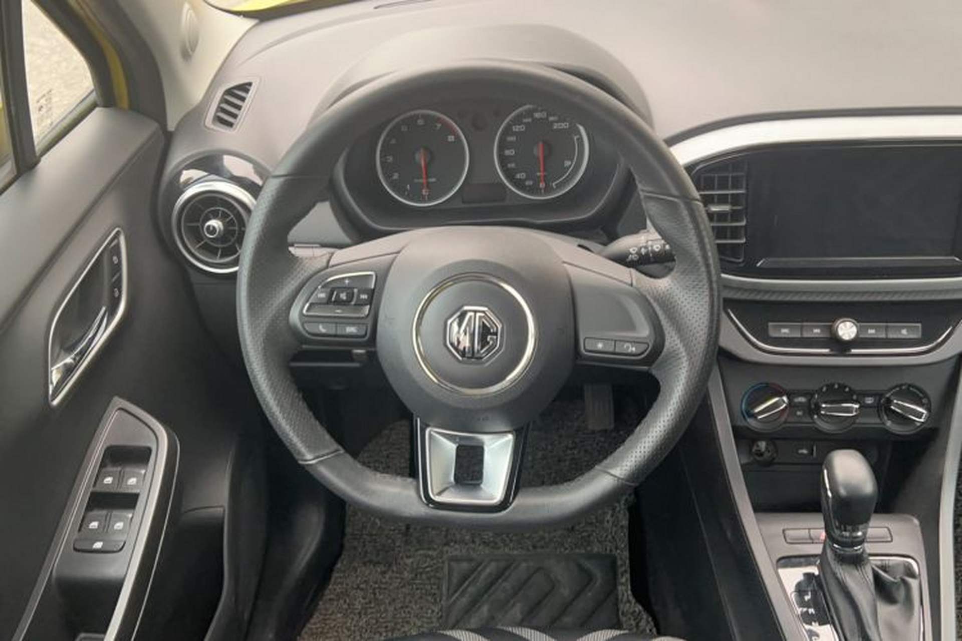 Used MG 3 2017 1.5L Automatic Smart Connect Elite Edition Steering Wheel