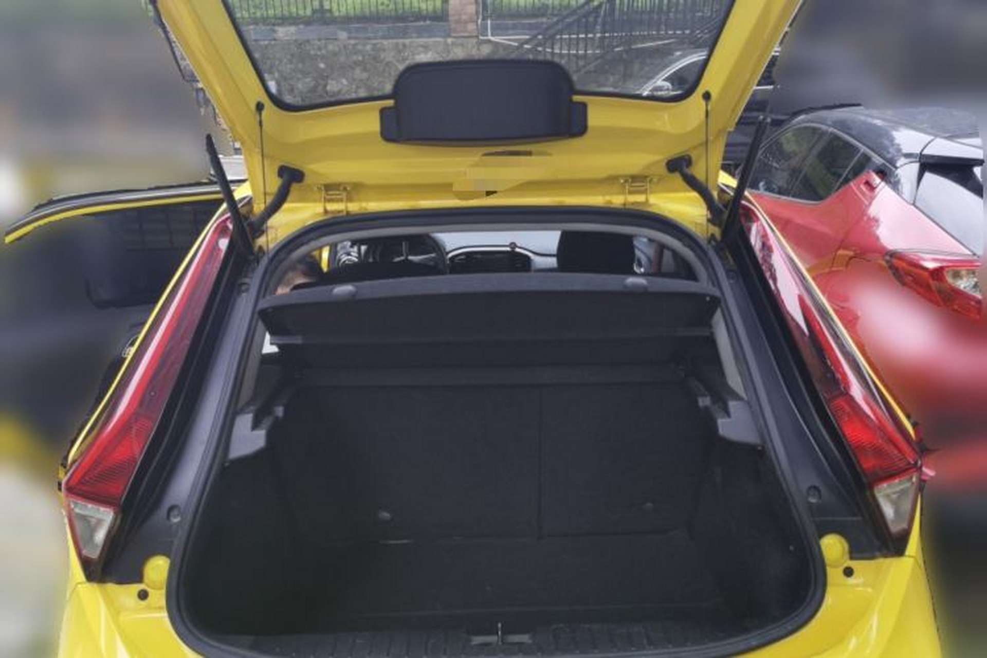 Used MG 3 2017 1.5L Automatic Smart Connect Elite Edition Trunk