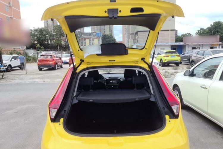 Used MG 3 2017 1.5L Automatic Smart Connect Luxury Edition Trunk