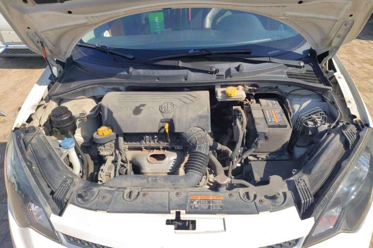 Used MG 3SW 2015 1.5L AMT Elite Model Engine Bay