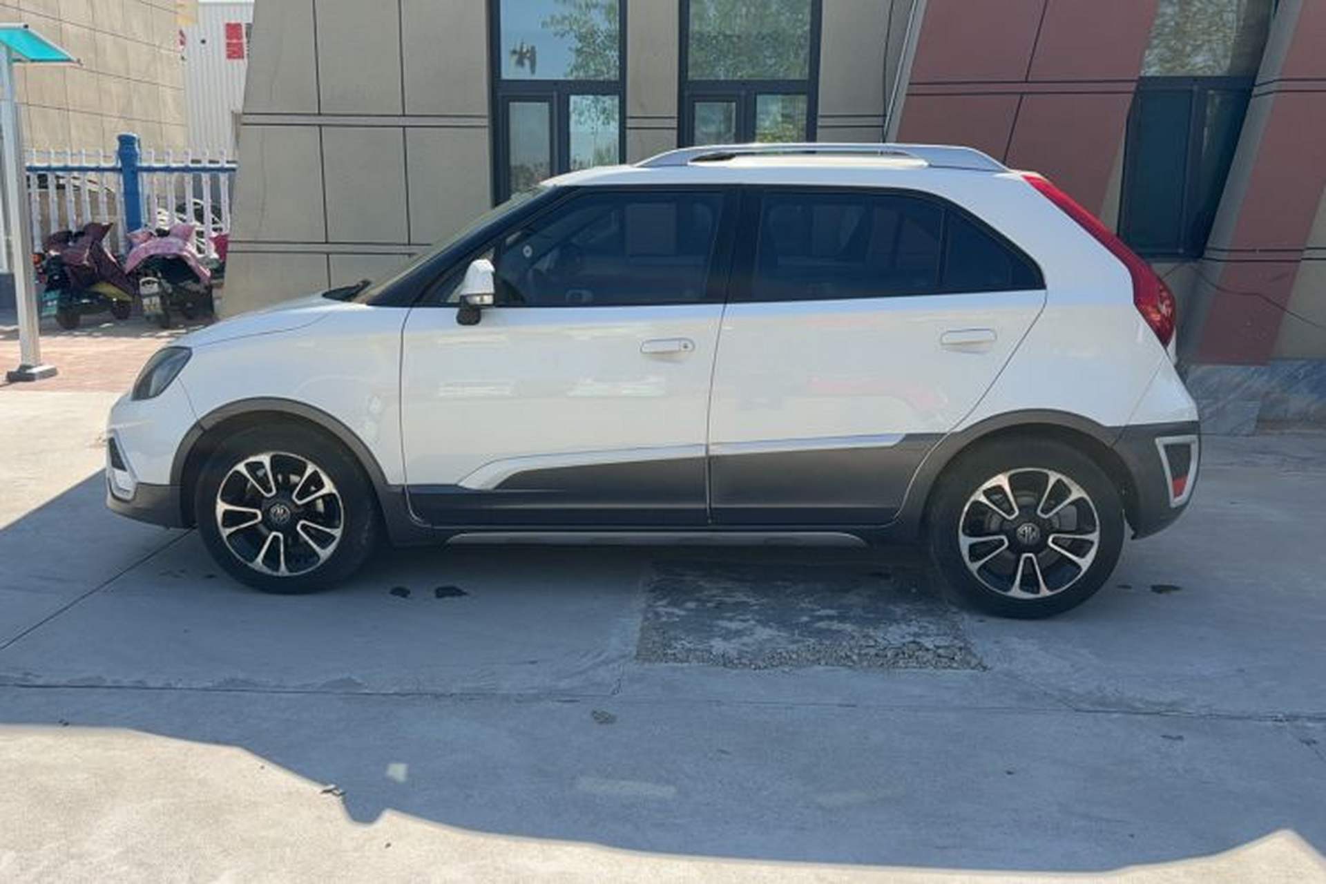 Used MG 3SW 2015 1.5L AMT Elite Model Exterior 3