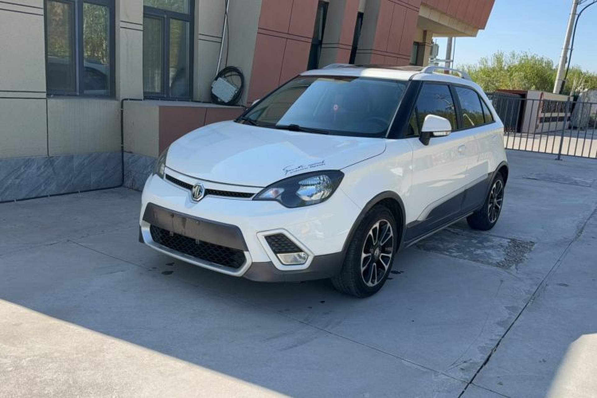 Used MG 3SW 2015 1.5L AMT Elite Model Front Left 45 Deg