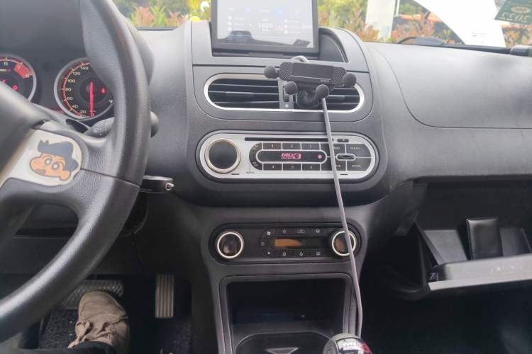 Used MG 3SW 2015 1.5L AMT Elite Model Audio And AC Panel
