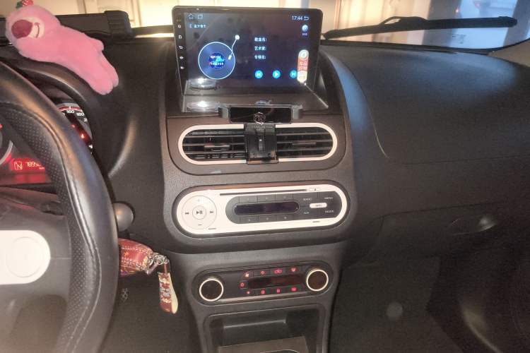 Used MG 3SW 2015 1.5L AMT Elite Model Audio And AC Panel