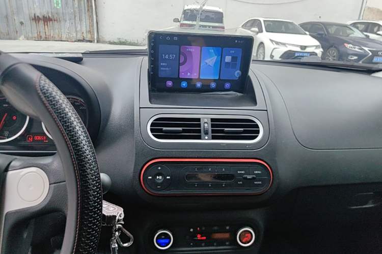 Used MG 3SW 2015 1.5L AMT Elite Model Audio And AC Panel
