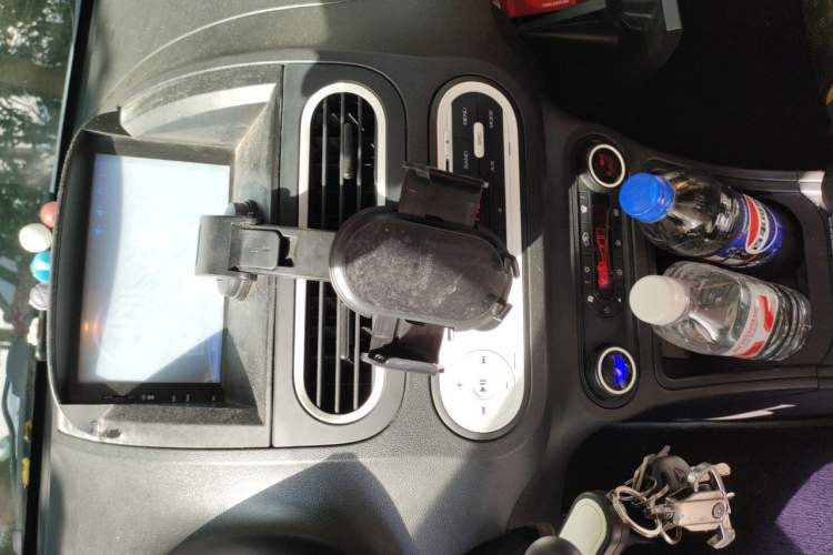 Used MG 3SW 2015 1.5L AMT Elite Model Audio And AC Panel