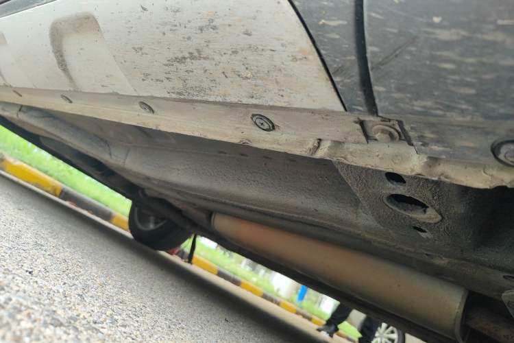 Used MG 3SW 2015 1.5L AMT Elite Model Chassis Front Right
