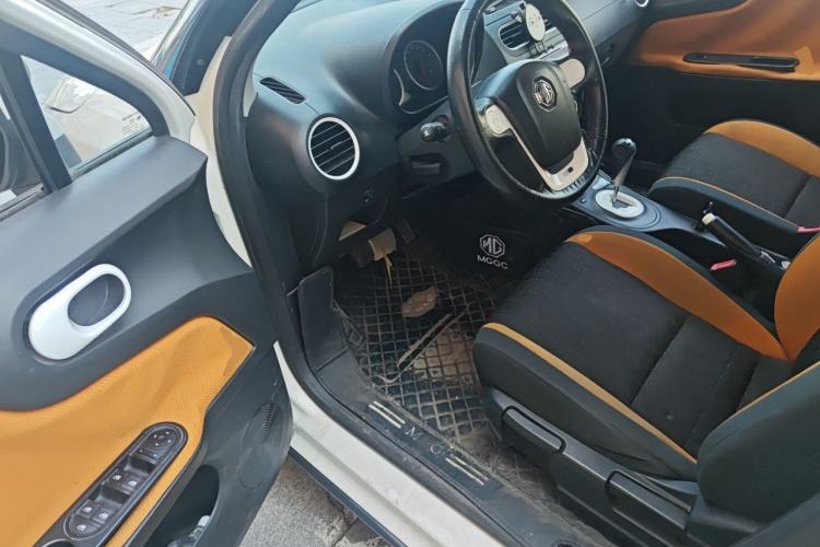 Used MG 3SW 2015 1.5L AMT Elite Model Driver Seat