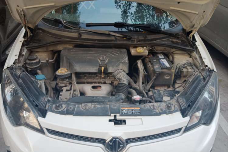 Used MG 3SW 2015 1.5L AMT Elite Model Engine Bay
