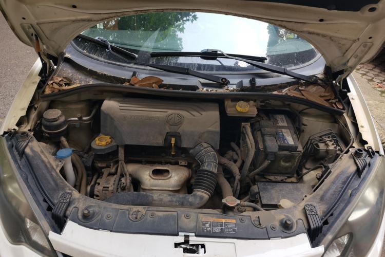 Used MG 3SW 2015 1.5L AMT Elite Model Engine Bay