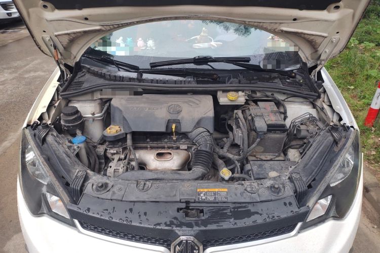Used MG 3SW 2015 1.5L AMT Elite Model Engine Bay