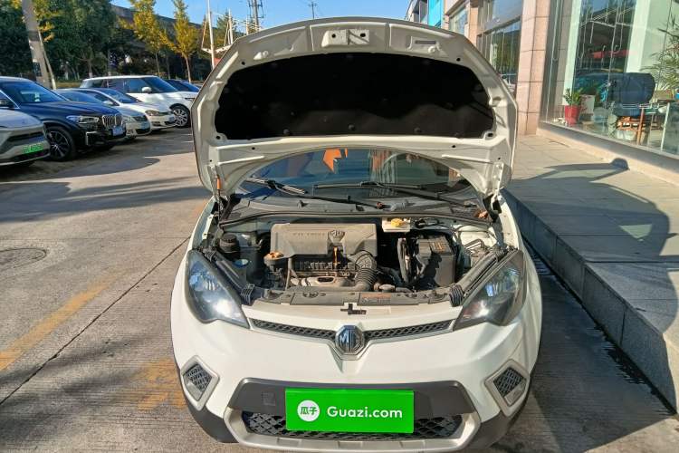 Used MG 3SW 2015 1.5L AMT Elite Model Engine Bay