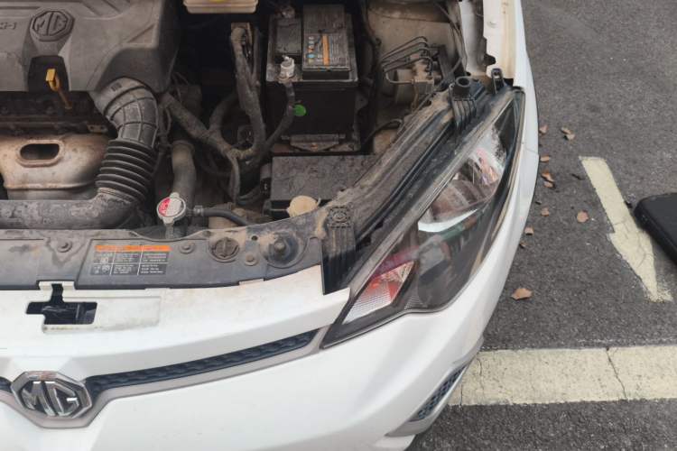 Used MG 3SW 2015 1.5L AMT Elite Model Engine Bay Left