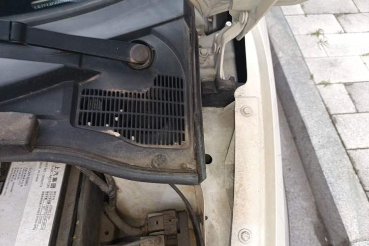 Used MG 3SW 2015 1.5L AMT Elite Model Engine Bay Left