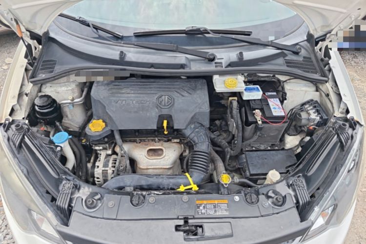 Used MG 3SW 2015 1.5L AMT Elite Model Engine Bay