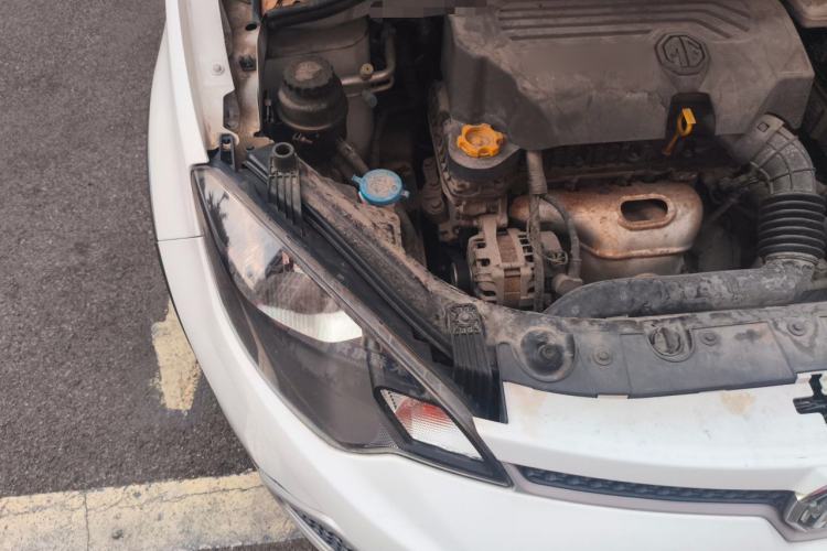 Used MG 3SW 2015 1.5L AMT Elite Model Engine Bay Right