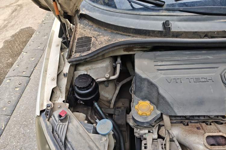Used MG 3SW 2015 1.5L AMT Elite Model Engine Bay Right