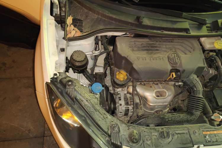 Used MG 3SW 2015 1.5L AMT Elite Model Engine Bay Right