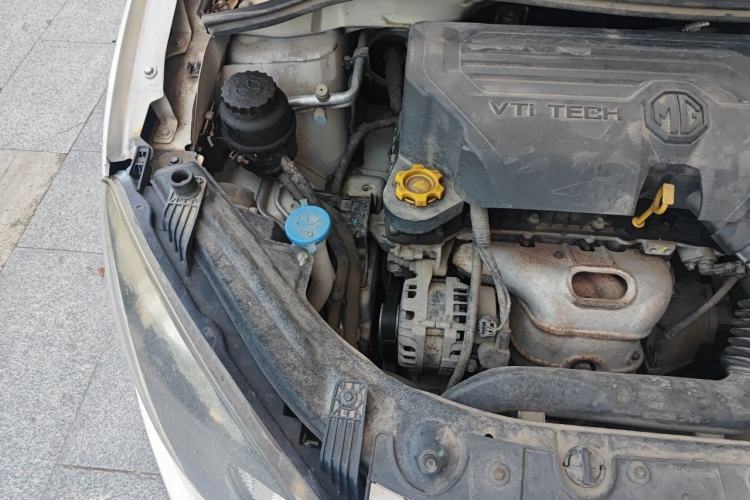 Used MG 3SW 2015 1.5L AMT Elite Model Engine Bay Right