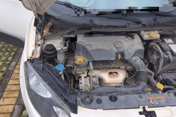 Used MG 3SW 2015 1.5L AMT Elite Model Engine Bay Right
