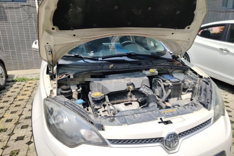 Used MG 3SW 2015 1.5L AMT Elite Model Engine Bay Right