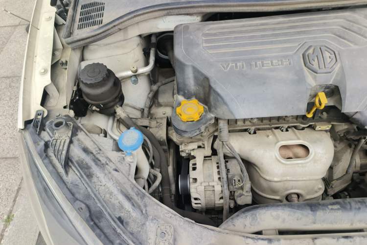 Used MG 3SW 2015 1.5L AMT Elite Model Engine Bay Right
