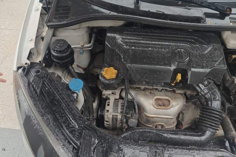 Used MG 3SW 2015 1.5L AMT Elite Model Engine Bay Right