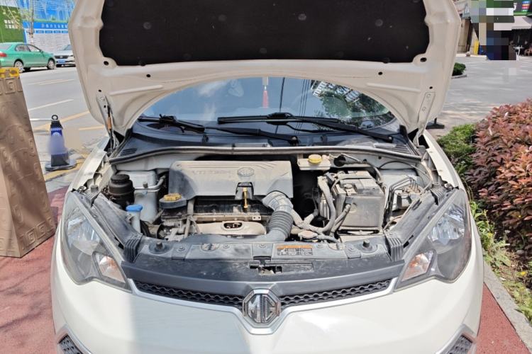 Used MG 3SW 2015 1.5L AMT Elite Model Engine Bay