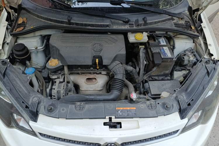 Used MG 3SW 2015 1.5L AMT Elite Model Engine Bay