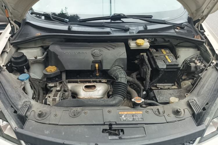 Used MG 3SW 2015 1.5L AMT Elite Model Engine Bay