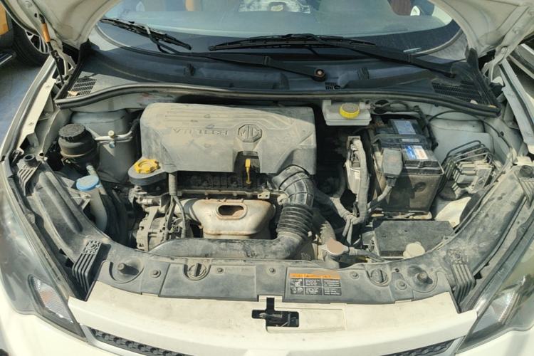 Used MG 3SW 2015 1.5L AMT Elite Model Engine Bay