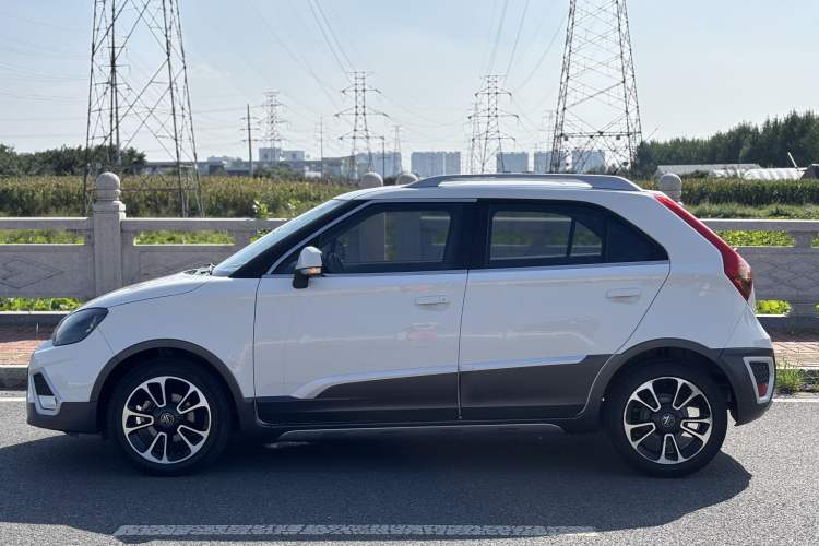Used MG 3SW 2015 1.5L AMT Elite Model Exterior 3