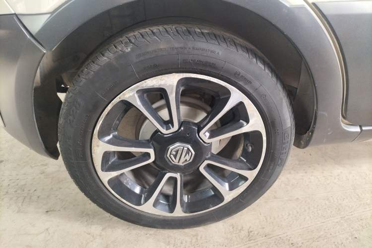 Used MG 3SW 2015 1.5L AMT Elite Model Exterior 5