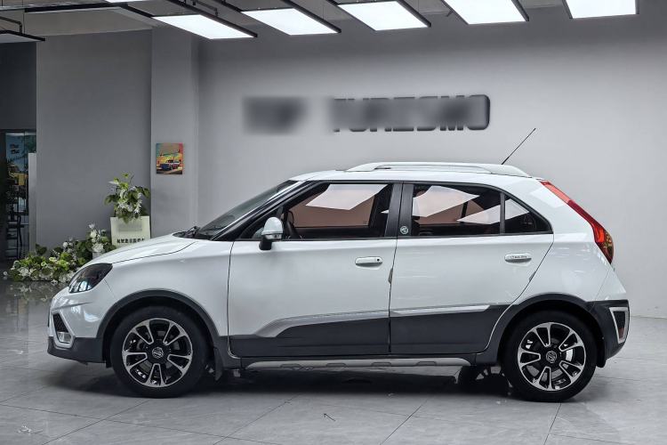 Used MG 3SW 2015 1.5L AMT Elite Model Exterior 6