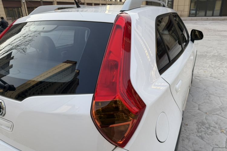 Used MG 3SW 2015 1.5L AMT Elite Model Exterior 7