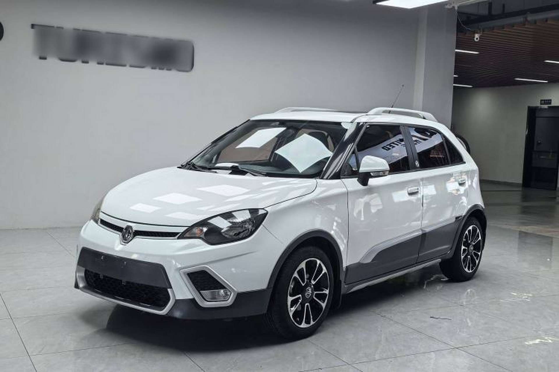 Used MG 3SW 2015 1.5L AMT Elite Model Front Left 45 Deg