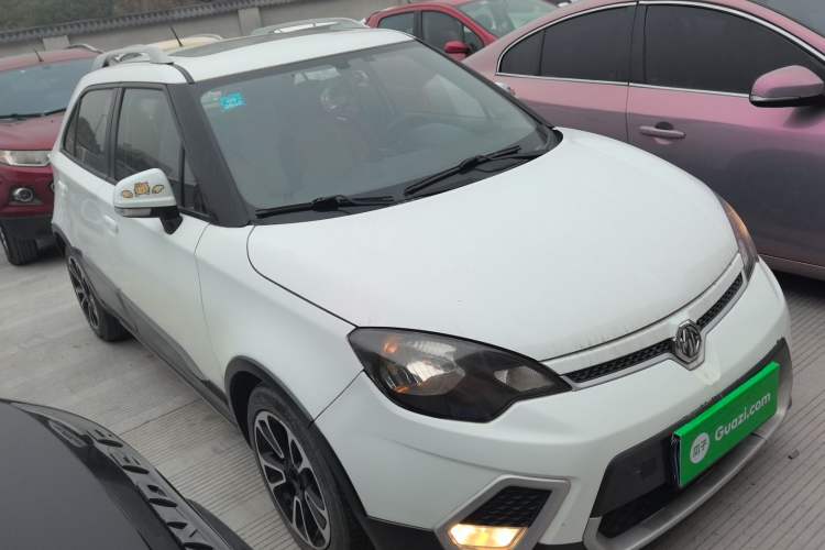 Used MG 3SW 2015 1.5L AMT Elite Model Front Right 45 Deg