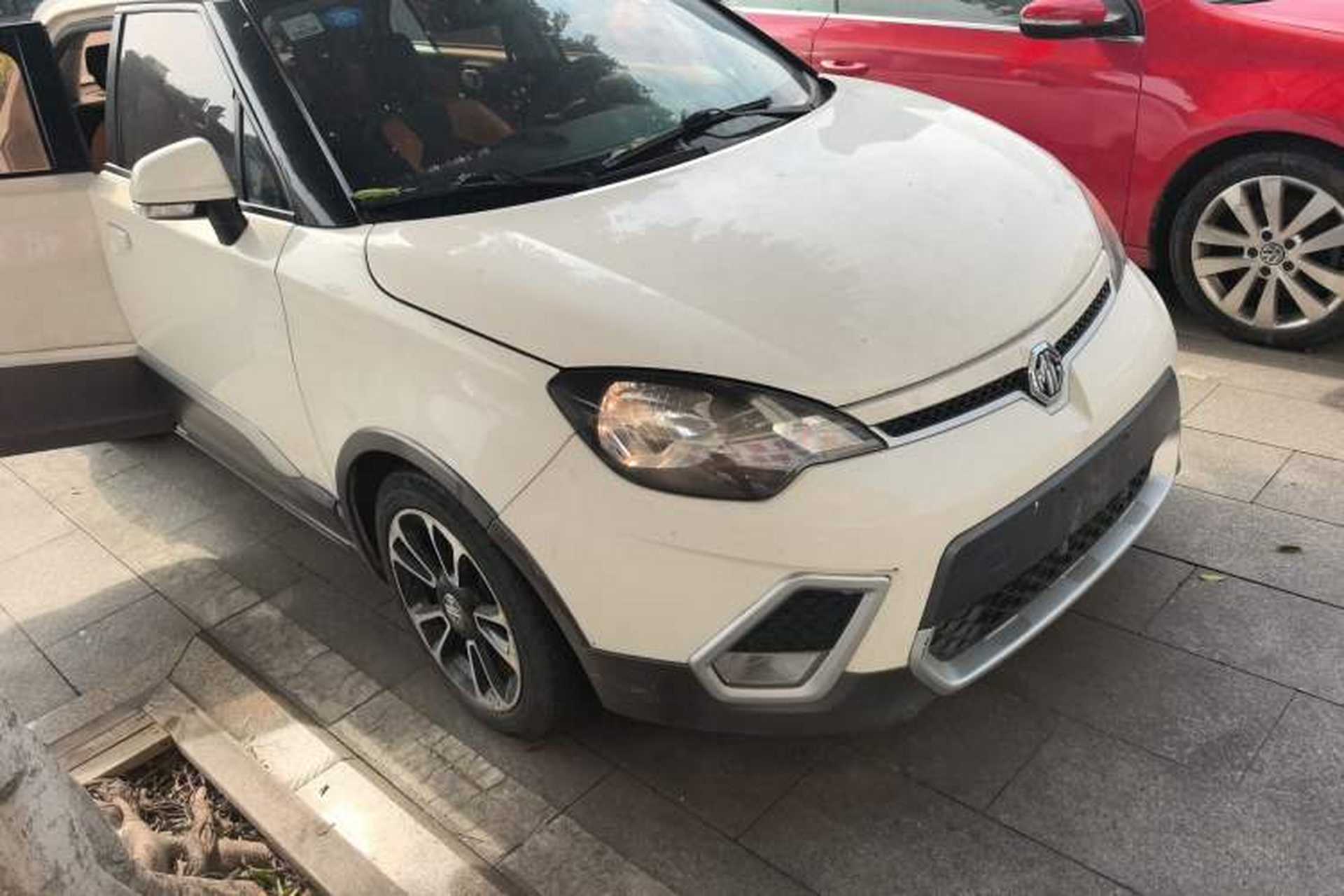 Used MG 3SW 2015 1.5L AMT Elite Model Front Right 45 Deg