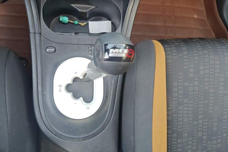 Used MG 3SW 2015 1.5L AMT Elite Model Gear Lever